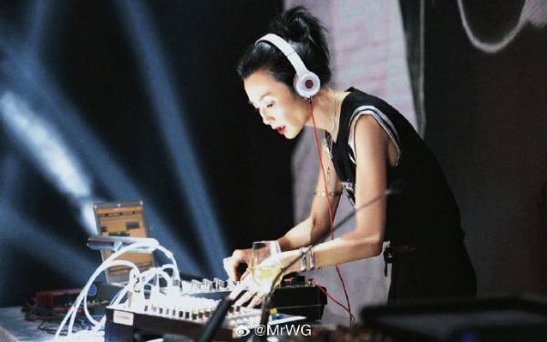 张曼玉竟然要复出？网传加盟浪姐引爆全网，真相却扑朔迷离 封面图 - 冰河游戏